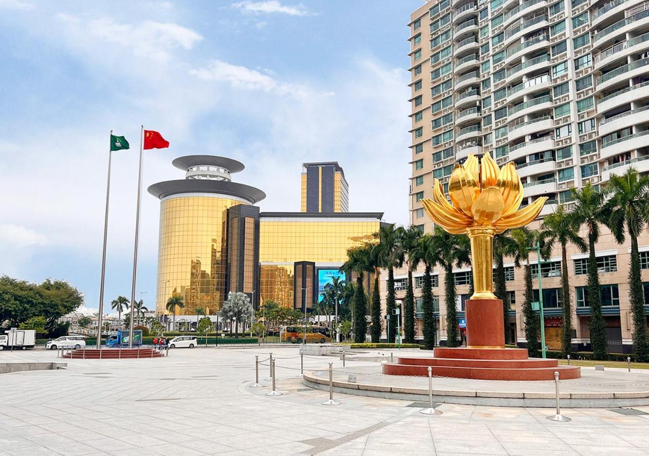 Hotel Golden Dragon Macau Exterior foto